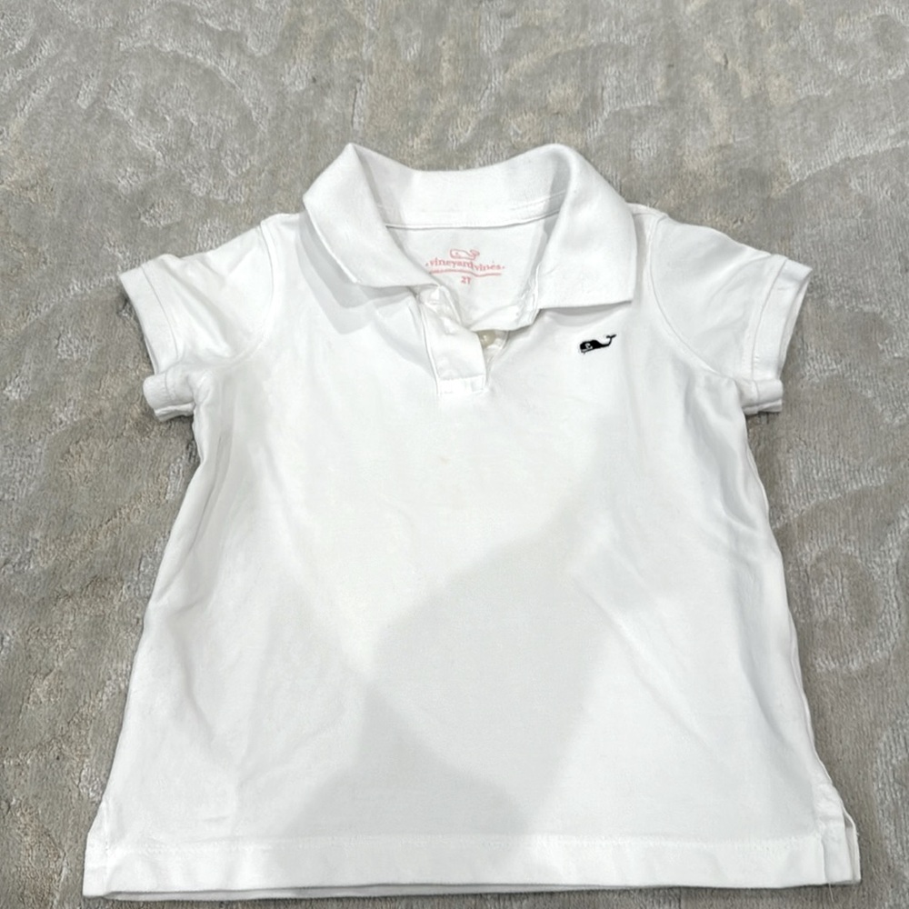 Vineyard vine size 2T white polo with navy whale